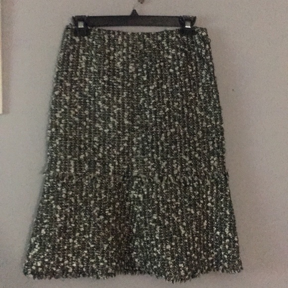 CHANEL Dresses & Skirts - Chanel tweed trumpet skirt